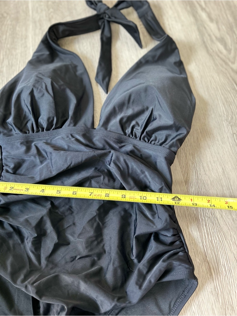DNKY one piece. Halter swimsuit. Size large - Picture 4 of 6